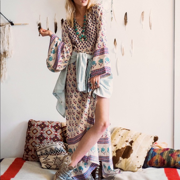 Spell by Gypsy Collective Kimono - Picture 1 of 2